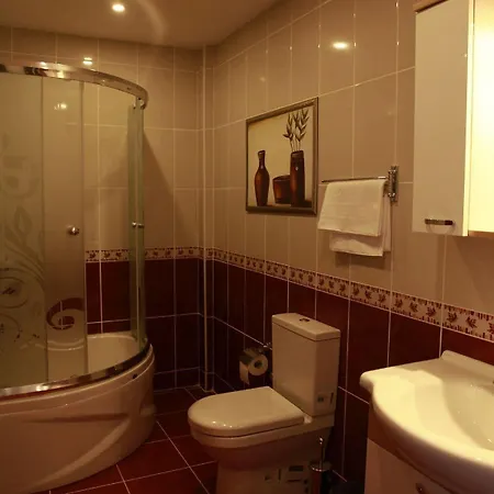 Aparthotel Birinci 3*